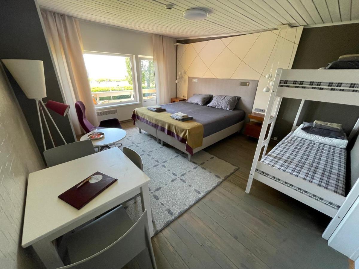 Vaibla Holiday Center Bagian luar foto
